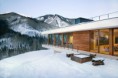 /album/woning/linear-mountain-house-of-wood-glass-and-chalet-charm-1-jpg/
